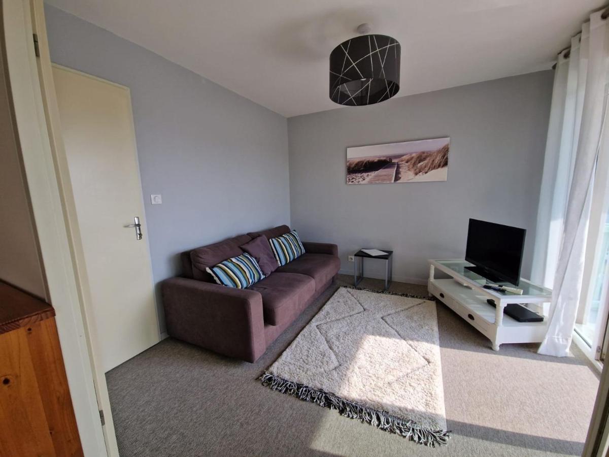Appartement Avec Piscine, Tennis & Balcon, Centre-Ville Chatelaillon-Plage, 6 Pers, 2 Ch - Fr-1-706-17 Exterior photo